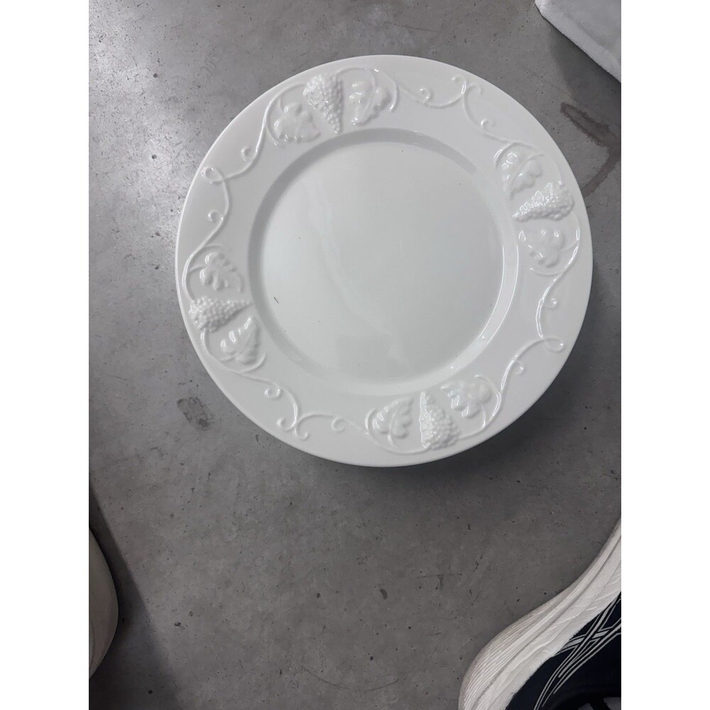 Red Cliff GRAPE Dinner Plates SET OF SIX